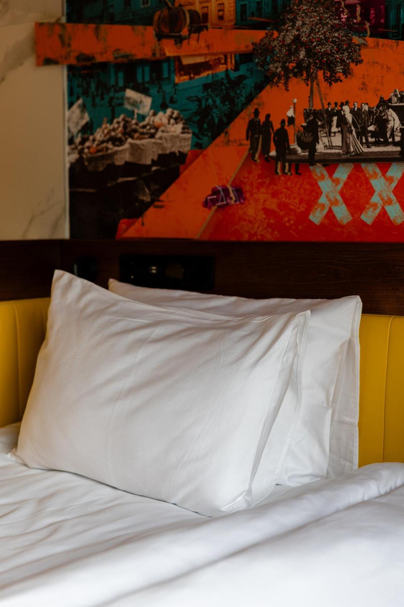 !Fest Hotel Rynok Square Lvov Exteriér fotografie